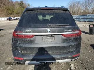 2021 BMW X7 xDrive40i z VIN 5UXCW2C06M9G15321, wystawiony jako Copart lot #46824665 z przebiegiem Nie podano mil oraz Szkoda całkowita • Salvage title. Historia ofert i sprzedaży dostępna na DreamBid. Obrazek 6.