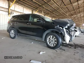 2020 Kia Sorento S z VIN 5XYPG4A57LG615123, wystawiony jako Copart lot #56391775 z przebiegiem Nie podano mil oraz Czysty tytuł • Clean title. Historia ofert i sprzedaży dostępna na DreamBid. Obrazek 4.