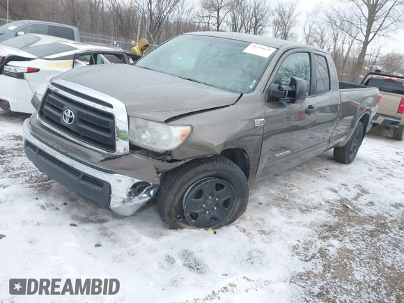 2010 Toyota Tundra 4WD Truck with VIN 5TFCY5F13AX009786, listed as a IAAI auction lot 41354641 with 204,918 mi miles. Bid and sale history available at carsss.com. Image 17.