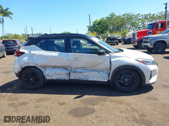 2021 Nissan Kicks SR z VIN 3N1CP5DV2ML563428, wystawiony jako IAAI lot #41658351 z przebiegiem 16 354 mil mil oraz . Historia ofert i sprzedaży dostępna na DreamBid. Obrazek 14.