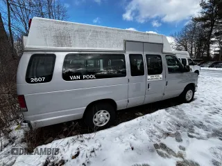 2014 Ford Econoline Cargo Commercial with VIN 1FTNS2EW7EDB18538, listed as a Copart auction lot 44216815 with 130,432 mi miles and Clean Title. Bid and sale history available at carsss.com. Image 4.