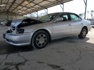 2001 Acura TL with VIN 19UUA56651A004954, listed as a Copart auction lot 88625285 with 172,697 mi miles and Salvage Title. Bid and sale history available at carsss.com. Image 1.