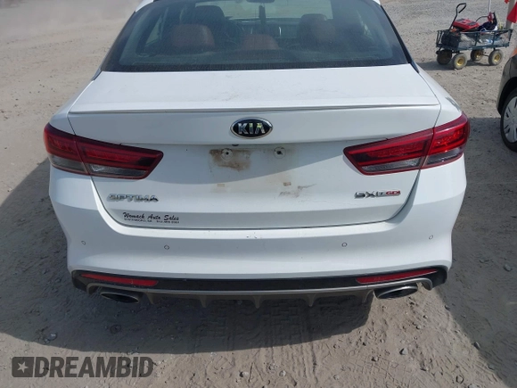 2016 Kia Optima SX Turbo с VIN 5XXGW4L25GG010677, выставлен на аукционе IAAI как лот 42081043 с пробегом 167 201 миль миль и . История ставок и продаж доступна на DreamBid. Изображение 16.