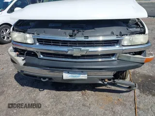 2002 Chevrolet Suburban LS z VIN 3GNEC16Z22G199485, wystawiony jako IAAI lot #41957709 z przebiegiem 252 177 mil mil oraz . Historia ofert i sprzedaży dostępna na DreamBid. Obrazek 6.