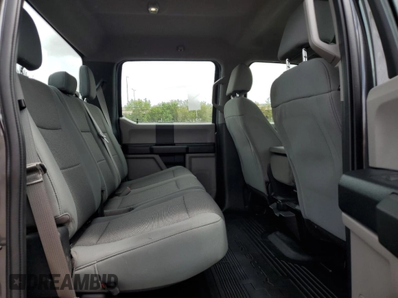 2019 Ford F-350 XL z VIN 1FT8W3DT0KEF46763, wystawiony jako Copart lot #54142815 z przebiegiem 101 312 mil mil oraz Tytuł czysty. Historia ofert i sprzedaży dostępna na DreamBid. Obrazek 10.