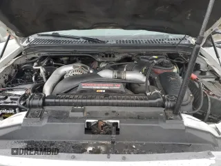 2003 Ford F-350 XL z VIN 1FTSW31P23EC19215, wystawiony jako Copart lot #87264274 z przebiegiem 290 656 mil mil oraz Nie do naprawy • Non repairable. Historia ofert i sprzedaży dostępna na DreamBid. Obrazek 11.