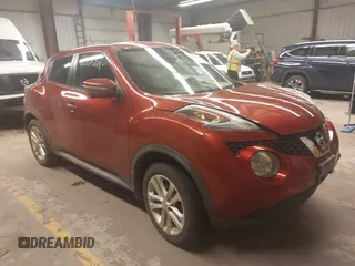 2015 Nissan Juke SL z VIN JN8AF5MV5FT557830, wystawiony jako IAAI lot #41564224 z przebiegiem 202 418 mil mil oraz . Historia ofert i sprzedaży dostępna na DreamBid. Obrazek 1.