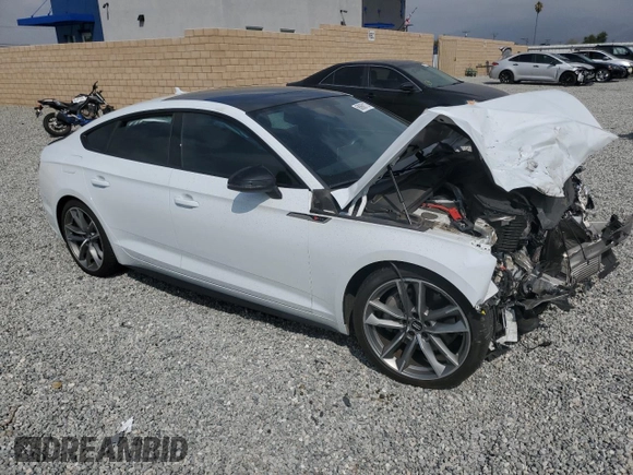 2019 Audi A5 Sportback Premium Plus with VIN WAUENCF50KA039970, listed as a Copart auction lot 68869113 with 30,718 mi miles. Bid and sale history available at carsss.com. Image 4.