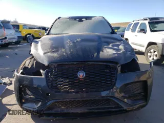 2021 Jaguar F-Pace S z VIN SADCJ2EX5MA672300, wystawiony jako Copart lot #84248744 z przebiegiem Nie podano mil oraz Szkoda całkowita • Salvage title. Historia ofert i sprzedaży dostępna na DreamBid. Obrazek 5.