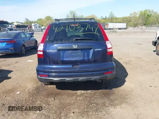 2011 Honda CR-V LX with VIN 5J6RE4H3XBL094978, listed as a IAAI auction lot 42103747 with 195,566 mi miles. Bid and sale history available at carsss.com. Image 17.