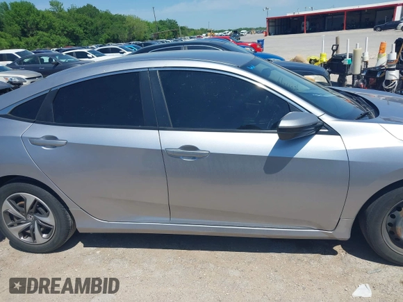2018 Honda Civic Sedan LX with VIN 19XFC2F53JE042512, listed as a IAAI auction lot 42047847 with 89,505 mi miles. Bid and sale history available at carsss.com. Image 13.