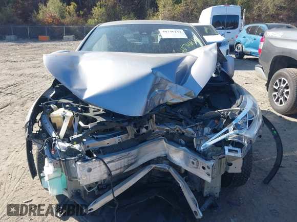 2019 Toyota C-HR XLE with VIN NMTKHMBXXKR069943, listed as a IAAI auction lot 40746144 with 85,713 mi miles and . Bid and sale history available at DreamBid. Image 12.