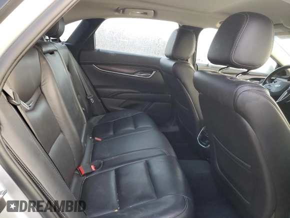 2019 Cadillac XTS Luxury z VIN 2G61M5S32K9122108, wystawiony jako Copart lot #84200804 z przebiegiem 105 778 mil mil oraz Szkody całkowita. Historia ofert i sprzedaży dostępna na DreamBid. Obrazek 10.