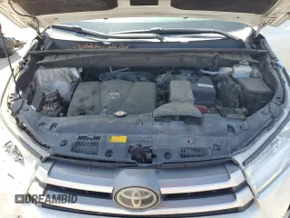 2019 Toyota Highlander LE z VIN 5TDZZRFHXKS320344, wystawiony jako Copart lot #64585195 z przebiegiem 228 994 mil mil oraz Szkoda całkowita • Salvage title. Historia ofert i sprzedaży dostępna na DreamBid. Obrazek 12.