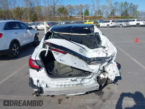 2025 Toyota Camry LE with VIN 4T1DAACK1SU506865, listed as a IAAI auction lot 41905314 with 41,960 mi miles and . Bid and sale history available at DreamBid. Image 16.