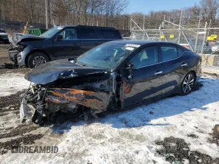 2023 Nissan Maxima SV z VIN 1N4AA6CV8PC512552, wystawiony jako Copart lot #88241015 z przebiegiem 9 869 mil mil oraz Nie do naprawy • Non repairable. Historia ofert i sprzedaży dostępna na DreamBid. Obrazek 1.