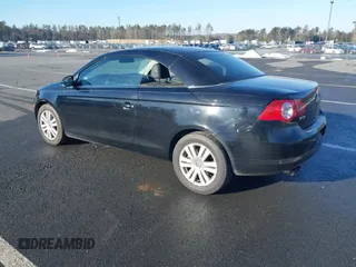 2007 Volkswagen Eos 2.0T with VIN WVWBA71F27V042278, listed as a IAAI auction lot 41768299 with 208,346 mi miles and . Bid and sale history available at DreamBid. Image 3.