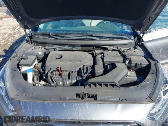 2018 Hyundai Sonata SE with VIN 5NPE24AF5JH679701, listed as a IAAI auction lot 41095174 with 30,579 mi miles and . Bid and sale history available at DreamBid. Image 10.