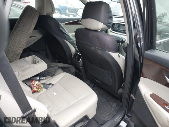 2016 Kia Sorento LX z VIN 5XYPGDA57GG037286, wystawiony jako IAAI lot #42479020 z przebiegiem 197 478 mil mil oraz . Historia ofert i sprzedaży dostępna na DreamBid. Obrazek 8.