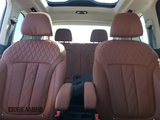 2024 BMW X7 xDrive40i with VIN 5UX23EM02R9V74498, listed as a Copart auction lot 52440245 with 9,613 mi miles and Salvage Title. Bid and sale history available at carsss.com. Image 10.