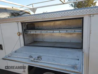 2006 Ford F-350 with VIN 1FTSF30PX6EB99768, listed as a IAAI auction lot 41616216 with 239,852 mi miles and . Bid and sale history available at DreamBid. Image 13.