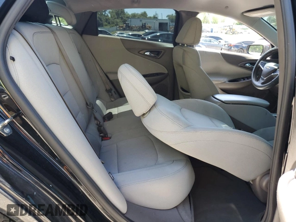 2019 Chevrolet Malibu LS z VIN 1G1ZB5ST7KF222405, wystawiony jako Copart lot #56869625 z przebiegiem 90 608 mil mil oraz Szkoda całkowita • Salvage title. Historia ofert i sprzedaży dostępna na DreamBid. Obrazek 10.