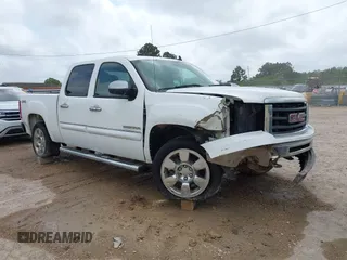 2011 GMC Sierra 1500 SLE z VIN 3GTP2VE36BG196730, wystawiony jako IAAI lot #41934326 z przebiegiem 182 116 mil mil oraz . Historia ofert i sprzedaży dostępna na DreamBid. Obrazek 1.