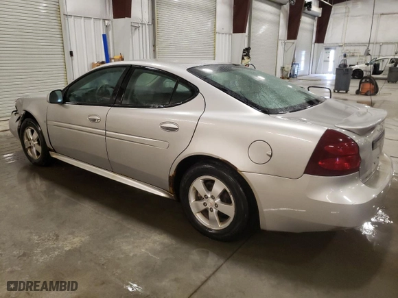 2008 Pontiac Grand Prix with VIN 2G2WP552581125223, listed as a Copart auction lot 48009505 with 209,968 mi miles and Non Repairable. Bid and sale history available at carsss.com. Image 2.