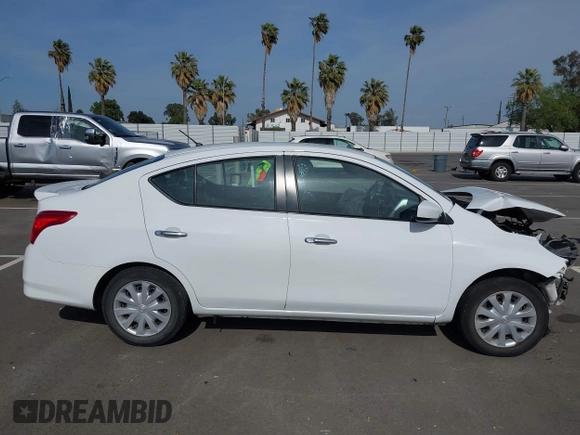 2016 Nissan Versa S Plus with VIN 3N1CN7APXGL841875, listed as a IAAI auction lot 42101544 with 88,515 mi miles. Bid and sale history available at carsss.com. Image 13.