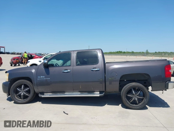 2010 Chevrolet Silverado 1500 LT with VIN 3GCRCSE06AG138545, listed as a IAAI auction lot 41990971 with 243,252 mi miles and . Bid and sale history available at DreamBid. Image 14.