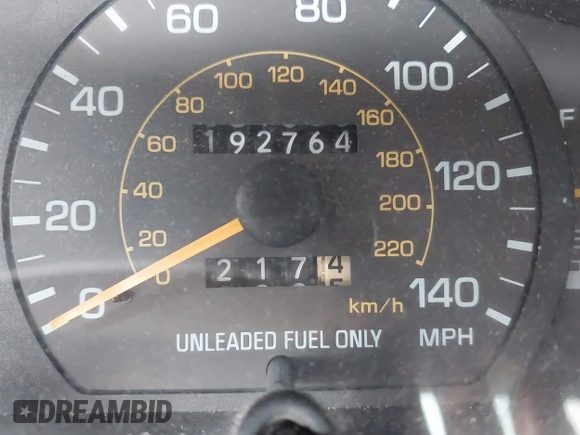 1996 Toyota Camry LE z VIN 4T1EF12K9TU117514, wystawiony jako IAAI lot #42241880 z przebiegiem 192 764 mil mil oraz . Historia ofert i sprzedaży dostępna na DreamBid. Obrazek 15.