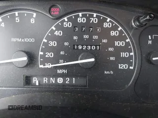 2001 Ford Ranger XL z VIN 1FTYR10U41TA67167, wystawiony jako IAAI lot #41941893 z przebiegiem 192 301 mil mil oraz . Historia ofert i sprzedaży dostępna na DreamBid. Obrazek 15.