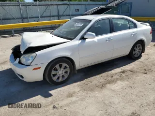 2008 Kia Optima EX z VIN KNAGE124485178138, wystawiony jako Copart lot #56647155 z przebiegiem 131 274 mil mil oraz Szkoda całkowita • Salvage title. Historia ofert i sprzedaży dostępna na DreamBid. Obrazek 1.