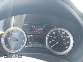 2015 Nissan Sentra SV z VIN 3N1AB7AP5FY314134, wystawiony jako IAAI lot #42265823 z przebiegiem 106 813 mil mil oraz . Historia ofert i sprzedaży dostępna na DreamBid. Obrazek 7.