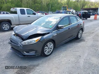 2018 Ford Focus Titanium с VIN 1FADP3J22JL314642, выставлен на аукционе IAAI как лот 42128194 с пробегом 62 787 миль миль и . История ставок и продаж доступна на DreamBid. Изображение 22.
