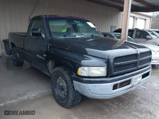 1996 Dodge Ram 1500 Work Special with VIN 1B7HC16X5TS698036, listed as a IAAI auction lot 41079518 with 220,948 mi miles. Bid and sale history available at carsss.com. Image 1.
