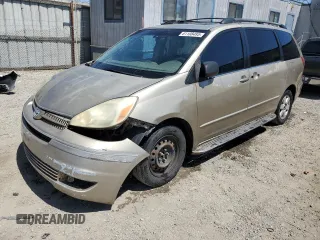 2004 Toyota Sienna XLE z VIN 5TDZA22C54S176505, wystawiony jako Copart lot #61108495 z przebiegiem 229 351 mil mil oraz Szkoda całkowita • Salvage title. Historia ofert i sprzedaży dostępna na DreamBid. Obrazek 1.