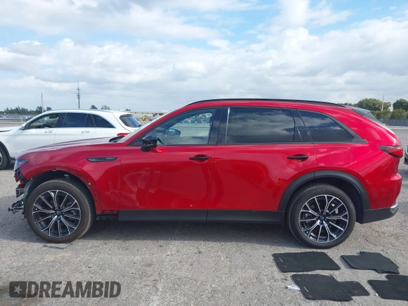 2025 Mazda CX-70 Premium Plus with VIN JM3KJEHA4S1112319, listed as a IAAI auction lot 41908798 with 7,712 mi miles and . Bid and sale history available at DreamBid. Image 15.