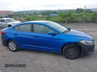2017 Hyundai Elantra SE z VIN KMHD74LF0HU071915, wystawiony jako IAAI lot #42527992 z przebiegiem 148 885 mil mil oraz . Historia ofert i sprzedaży dostępna na DreamBid. Obrazek 13.