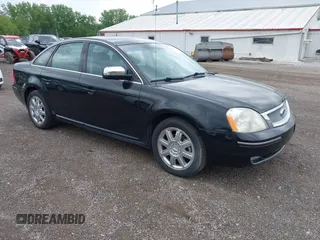2007 Ford Five Hundred Limited z VIN 1FAHP28177G157927, wystawiony jako IAAI lot #42328521 z przebiegiem 111 850 mil mil oraz . Historia ofert i sprzedaży dostępna na DreamBid. Obrazek 1.
