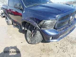 2013 Ram 1500 Express z VIN 1C6RR7KT2DS649040, wystawiony jako IAAI lot #41537501 z przebiegiem 161 469 mil mil oraz . Historia ofert i sprzedaży dostępna na DreamBid. Obrazek 6.