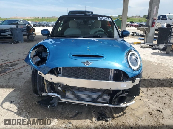 2024 MINI Convertible Cooper S z VIN WMW43DL04R3S24716, wystawiony jako Copart lot #63449955 z przebiegiem 11 863 mil mil oraz Nie do naprawy • Non repairable. Historia ofert i sprzedaży dostępna na DreamBid. Obrazek 5.