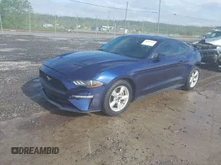 2018 Ford Mustang EcoBoost z VIN 1FA6P8TH2J5164916, wystawiony jako IAAI lot #42091142 z przebiegiem 42 199 mil mil oraz . Historia ofert i sprzedaży dostępna na DreamBid. Obrazek 17.