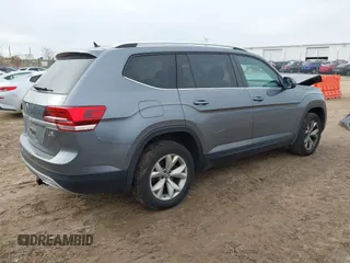 2019 Volkswagen Atlas S with VIN 1V2GR2CA5KC594928, listed as a IAAI auction lot 40852528 with 112,265 mi miles and . Bid and sale history available at DreamBid. Image 4.