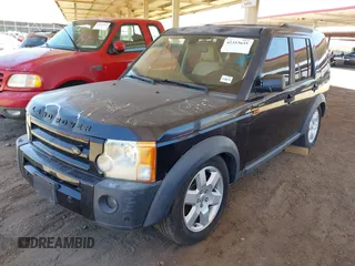 2006 Land Rover LR3 HSE z VIN SALAG25456A371156, wystawiony jako IAAI lot #42353635 z przebiegiem 122 974 mil mil oraz . Historia ofert i sprzedaży dostępna na DreamBid. Obrazek 2.