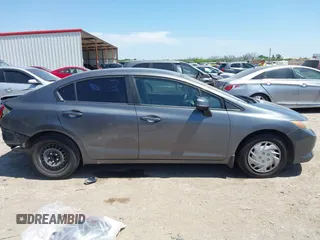 2012 Honda Civic LX z VIN 19XFB2F57CE012290, wystawiony jako IAAI lot #42030870 z przebiegiem 191 886 mil mil oraz . Historia ofert i sprzedaży dostępna na DreamBid. Obrazek 13.