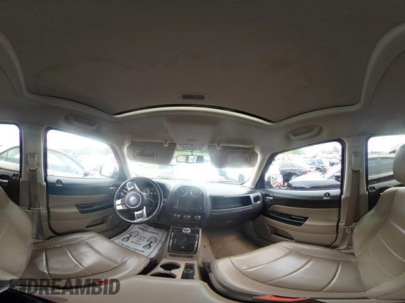 2016 Jeep Patriot Latitude z VIN 1C4NJRFBXGD657097, wystawiony jako IAAI lot #42094327 z przebiegiem 218 389 mil mil oraz . Historia ofert i sprzedaży dostępna na DreamBid. Obrazek 19.