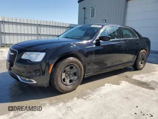 2017 Chrysler 300 Limited z VIN 2C3CCARGXHH534161, wystawiony jako Copart lot #58898425 z przebiegiem 196 626 mil mil oraz Czysty tytuł • Clean title. Historia ofert i sprzedaży dostępna na DreamBid. Obrazek 1.