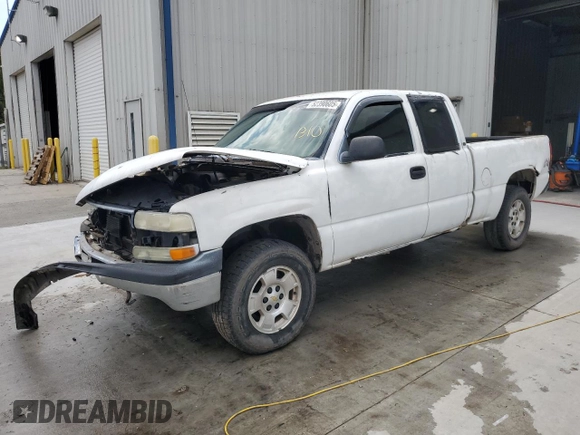 2002 Chevrolet Silverado 1500 LS with VIN 2GCEK19V821255524, listed as a Copart auction lot 52390605 with Not Provided miles and Salvage Title. Bid and sale history available at DreamBid. Image 1.