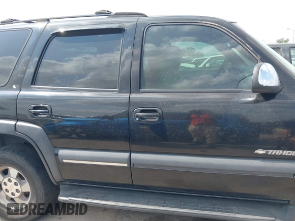 2002 Chevrolet Tahoe LS with VIN 1GNEC13Z72R279613, listed as a IAAI auction lot 42267778 with 300,378 mi miles and . Bid and sale history available at DreamBid. Image 12.